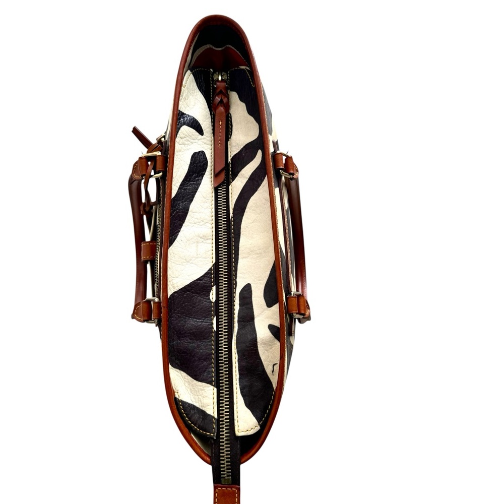 Dooney & Bourke Large Shoulder Bag Zebra Print Vachetta Leather Tote - Picture 14 of 17